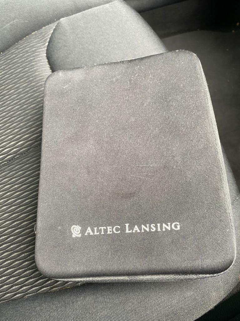 altec lansing xt1